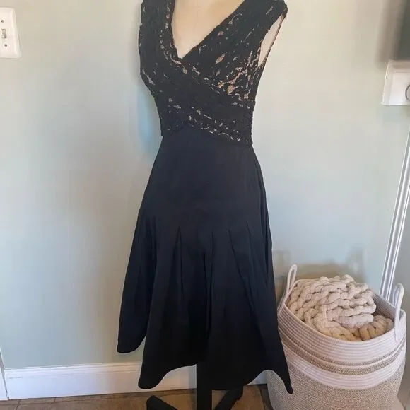 knee length dresses for ladies Adrianna Papell AP1E209340